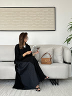 عباية جديلة أسود - Bateel Abaya