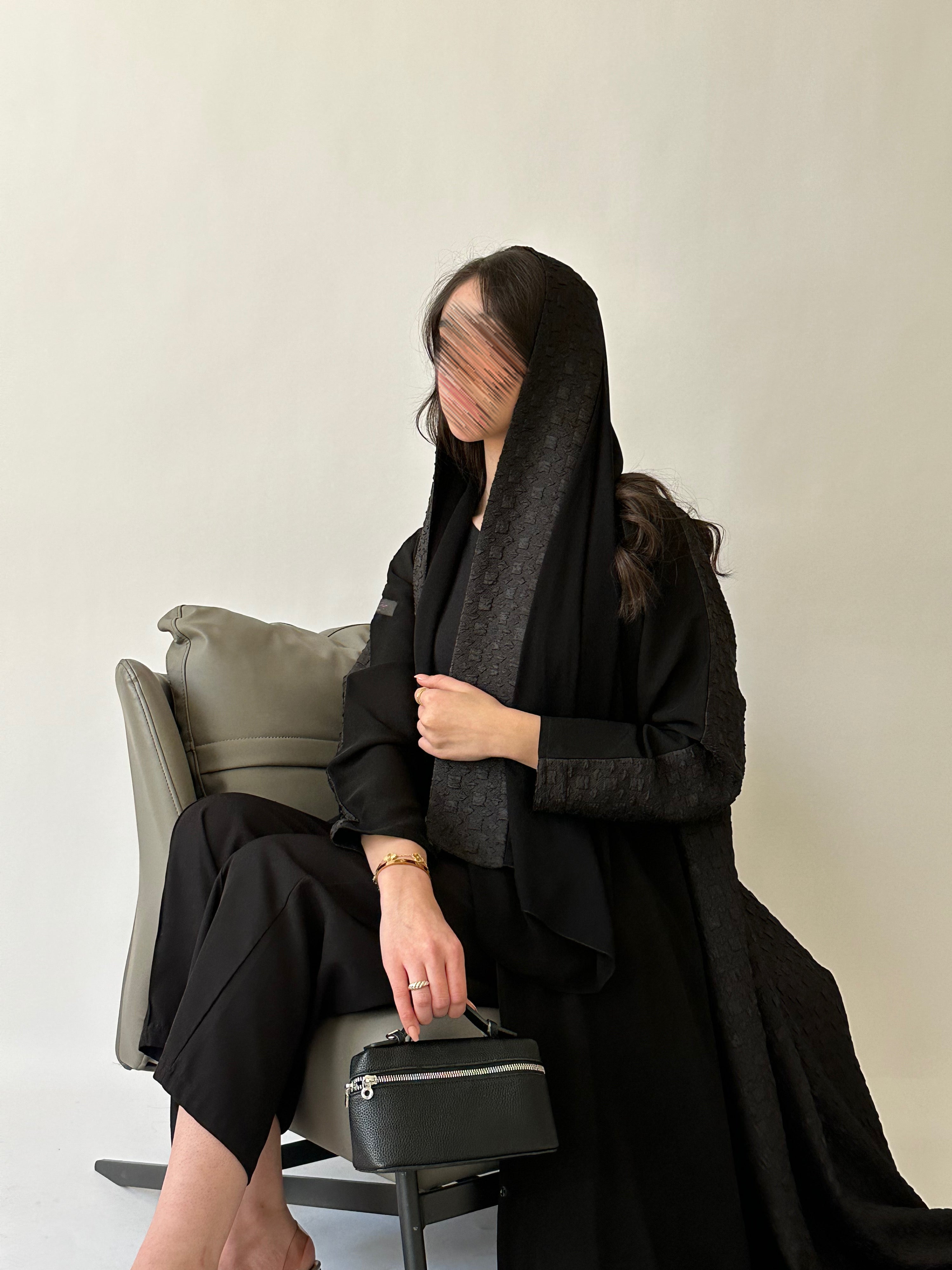 عباية جوانا - Bateel Abaya