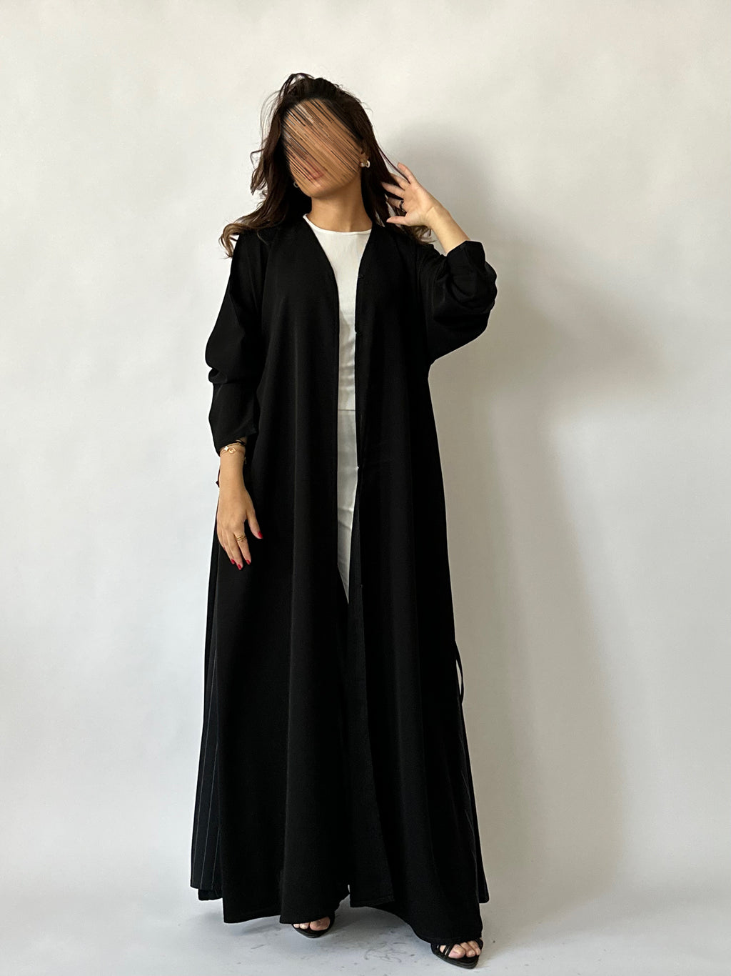 عباية جديلة أسود - Bateel Abaya