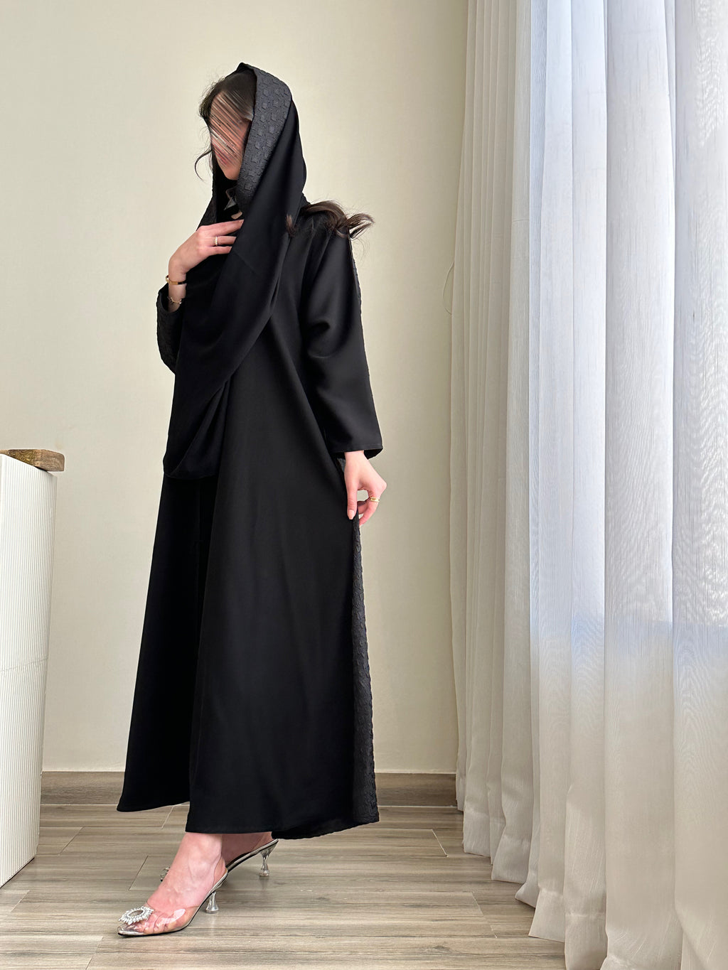 عباية جوانا - Bateel Abaya