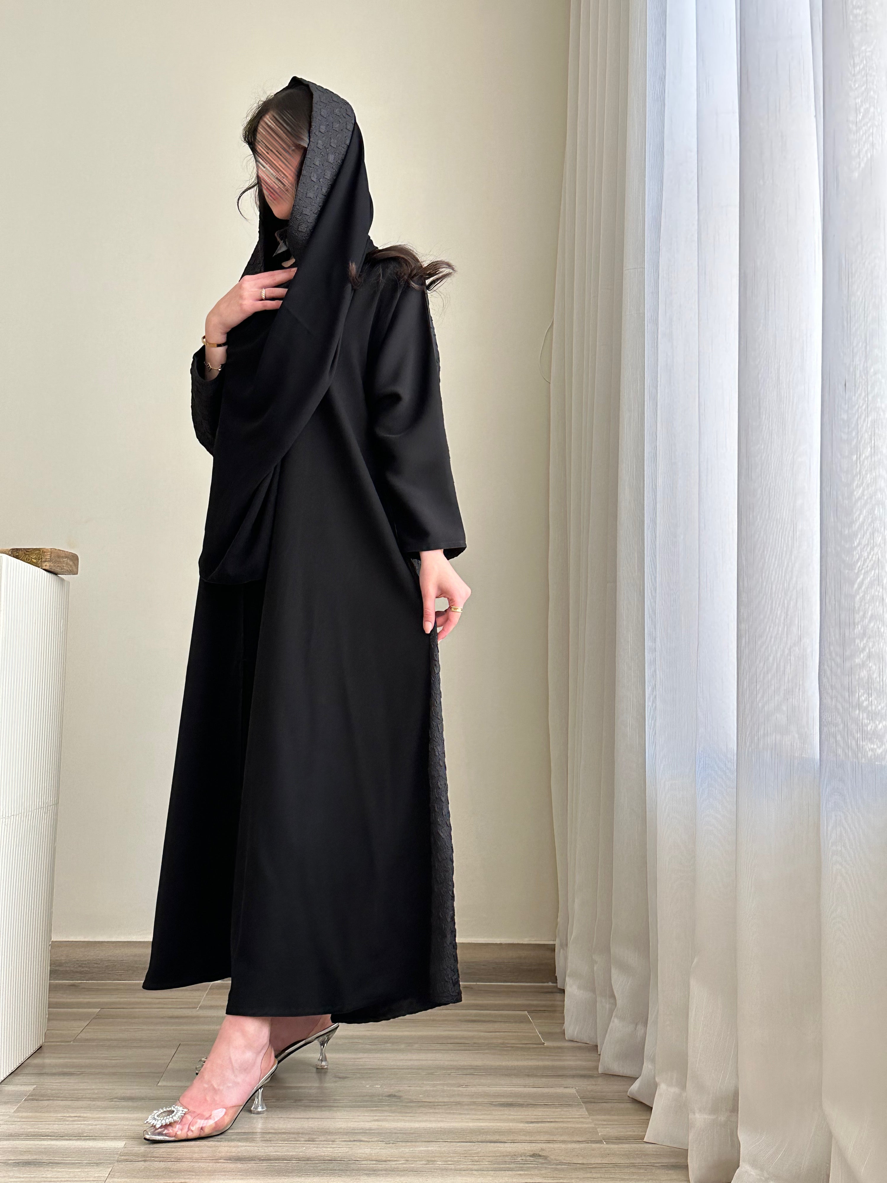 عباية جوانا - Bateel Abaya