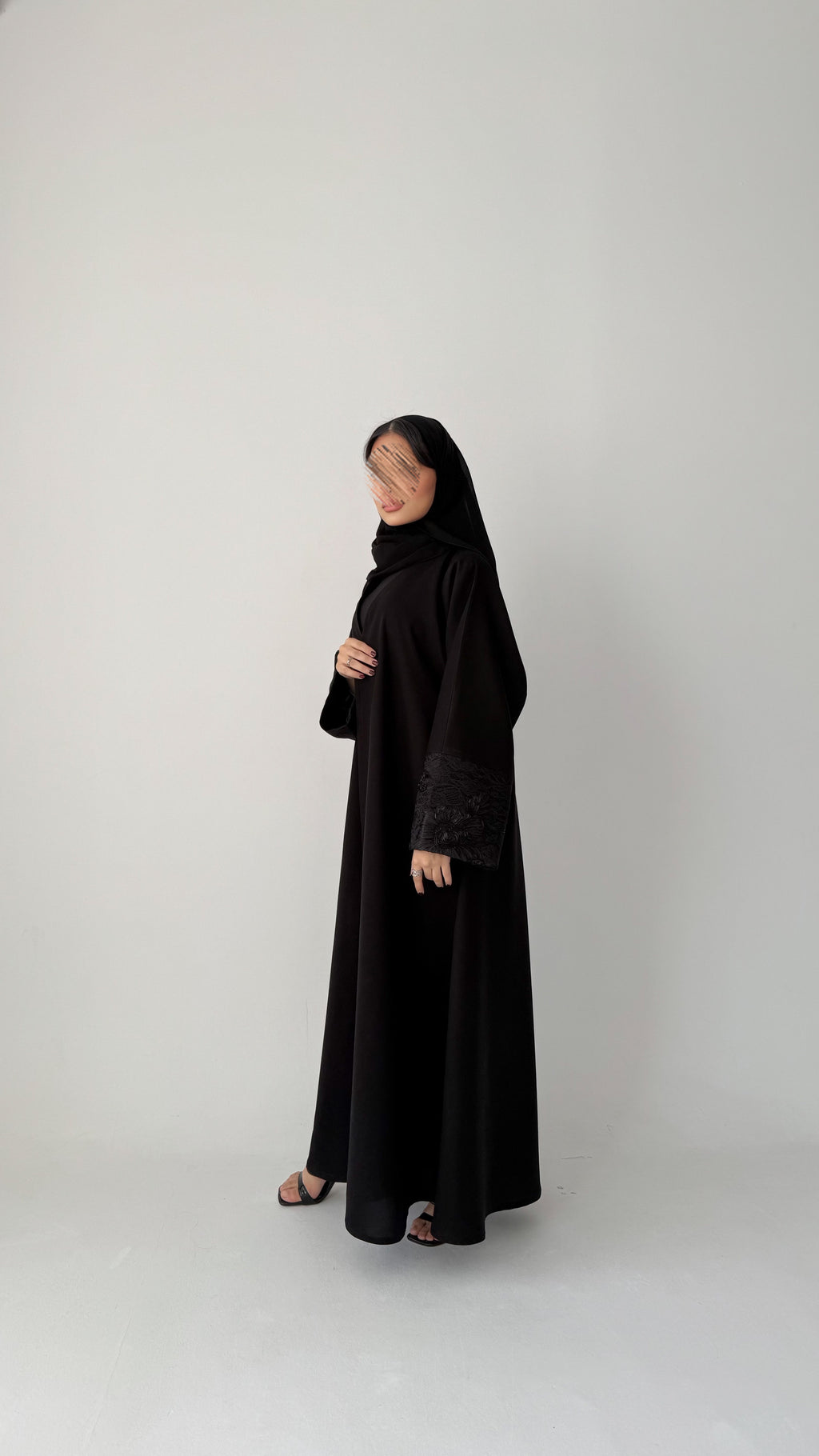 عباية غصن - Bateel Abaya