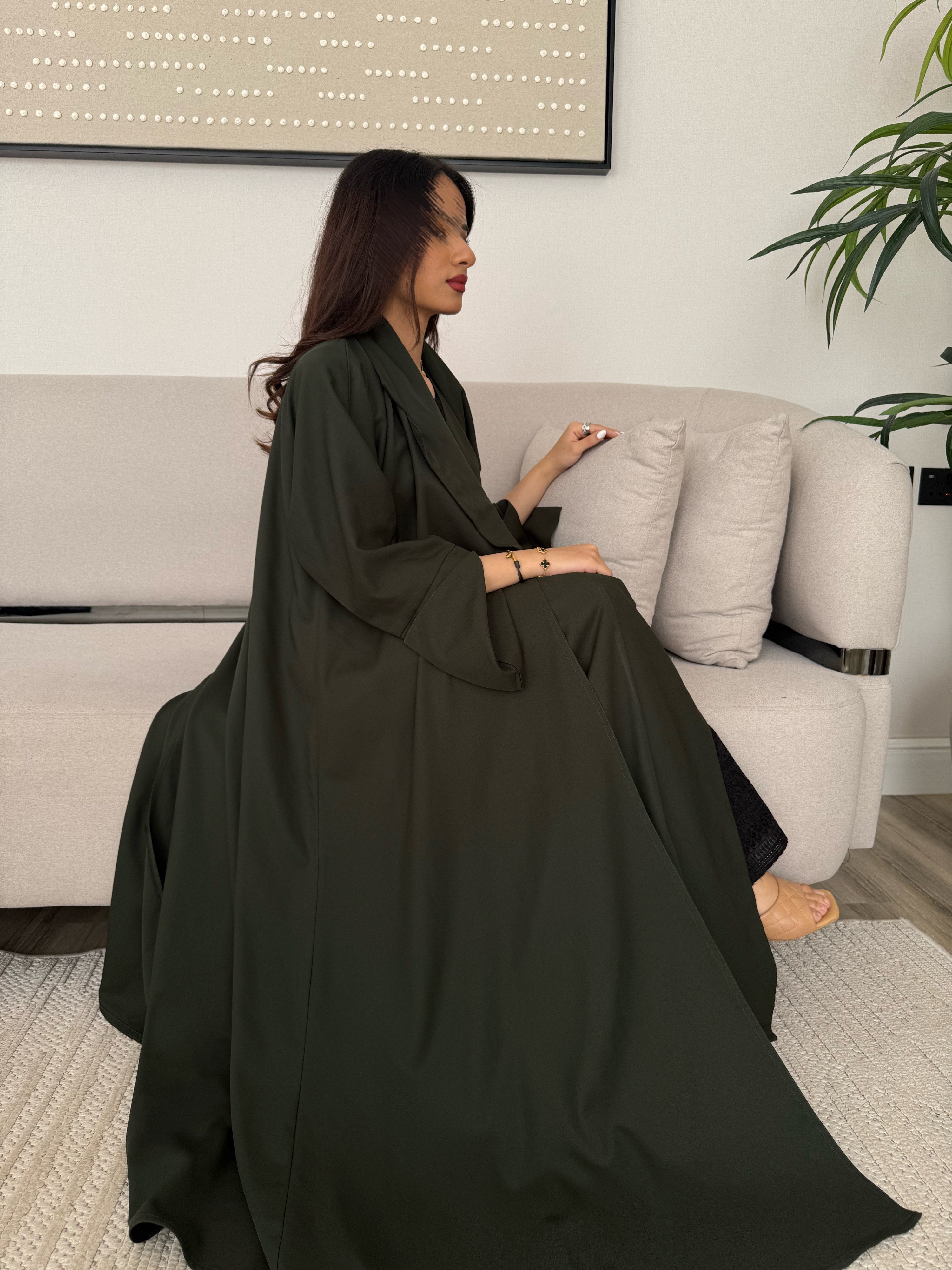 عباية ابتهال - Bateel Abaya