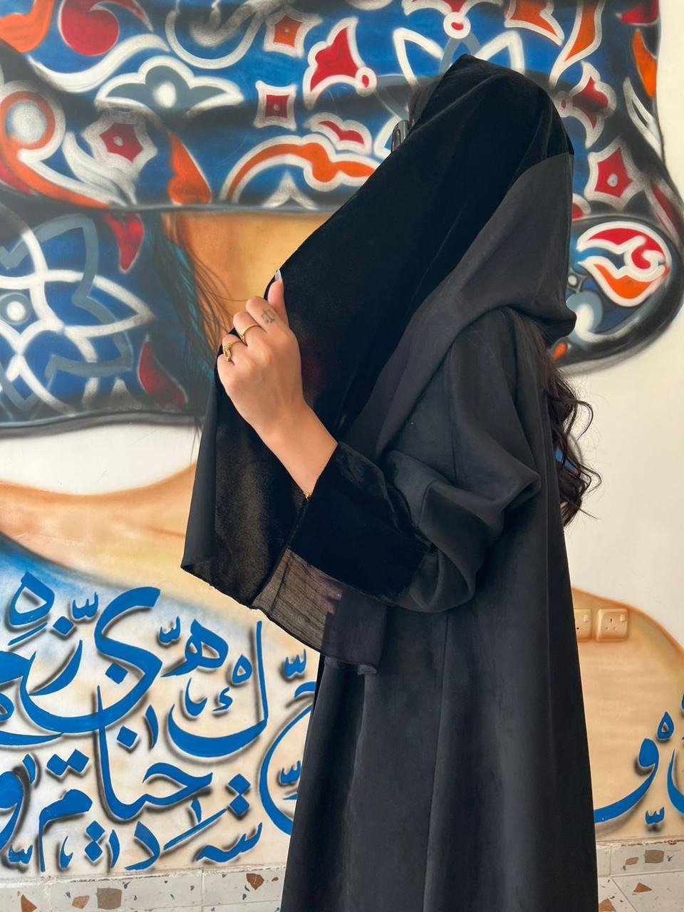 عباية تالين - Bateel Abaya