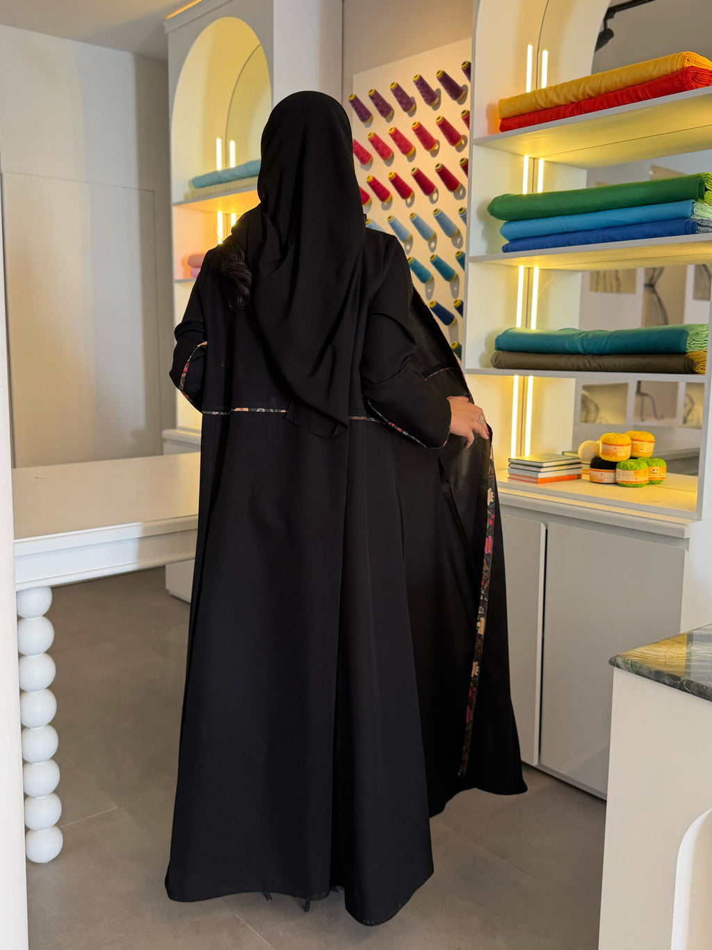 عباية رغد