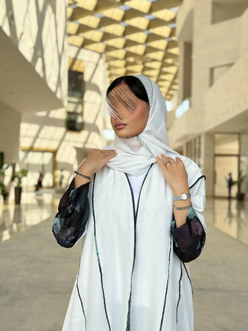 سهام ابيض - Bateel Abaya