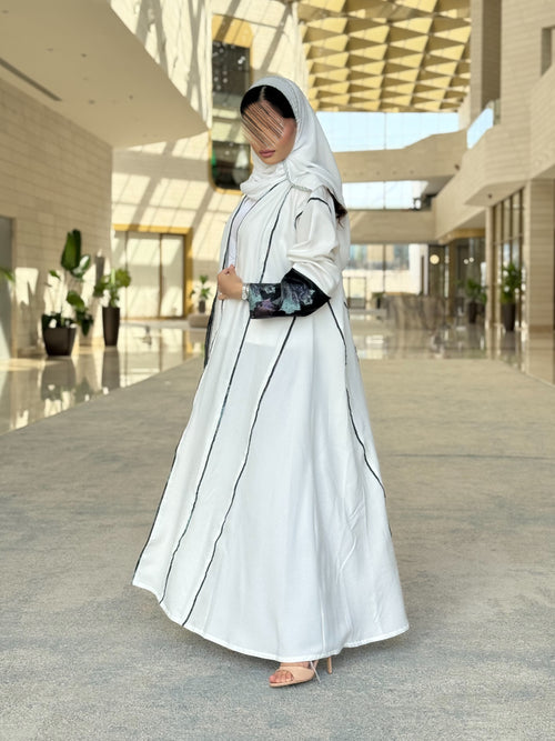 سهام ابيض - Bateel Abaya