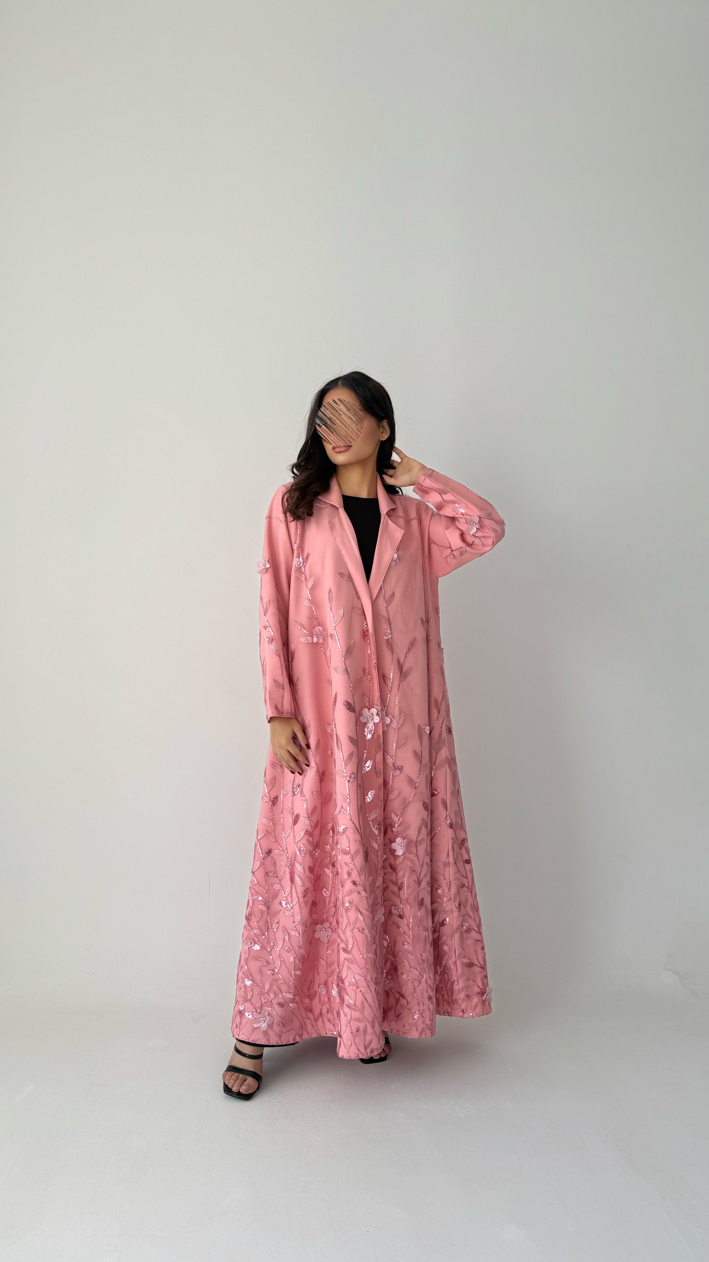 عباية ازهار وردي - Bateel Abaya