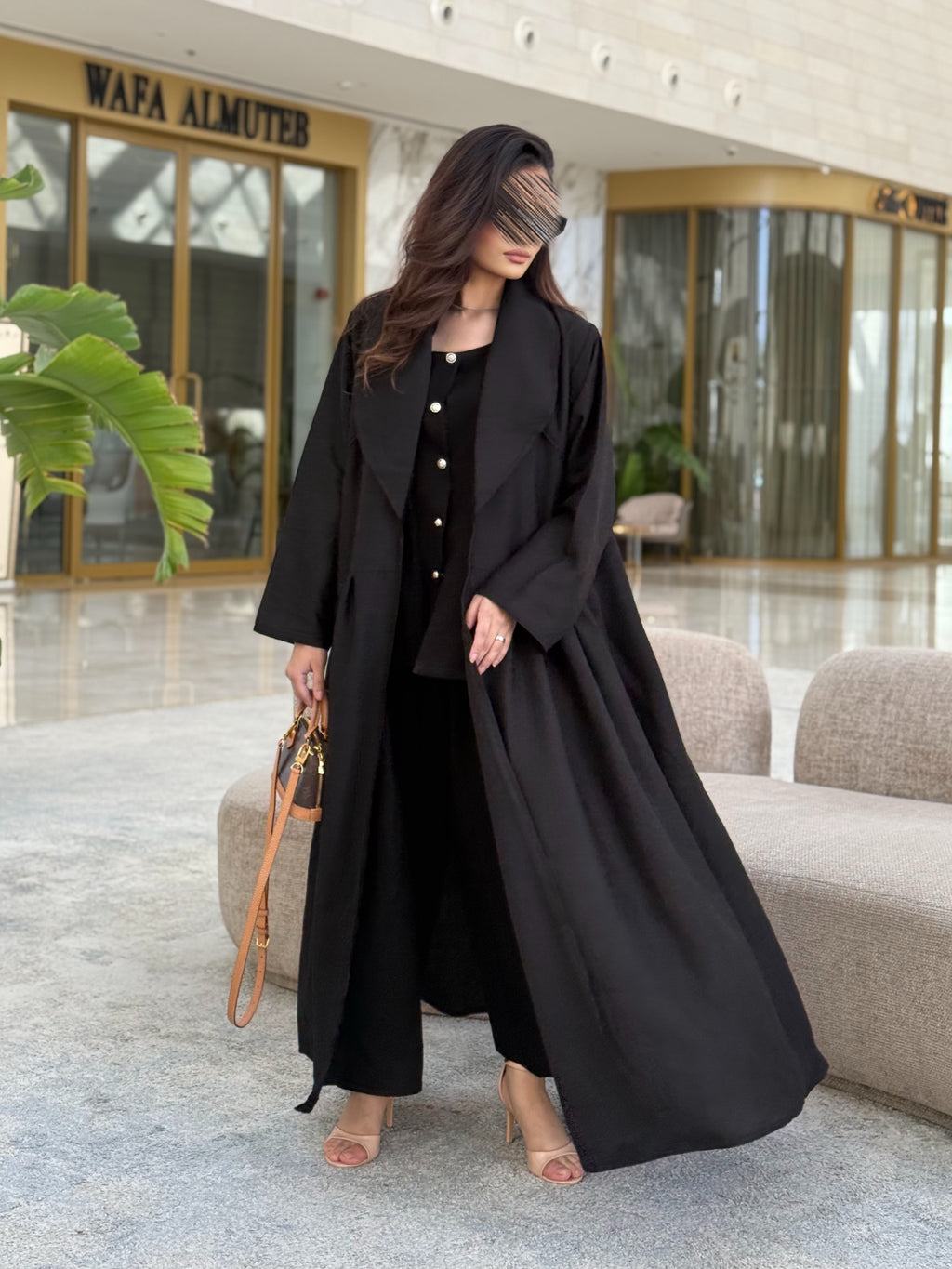 لنن اسود - Bateel Abaya