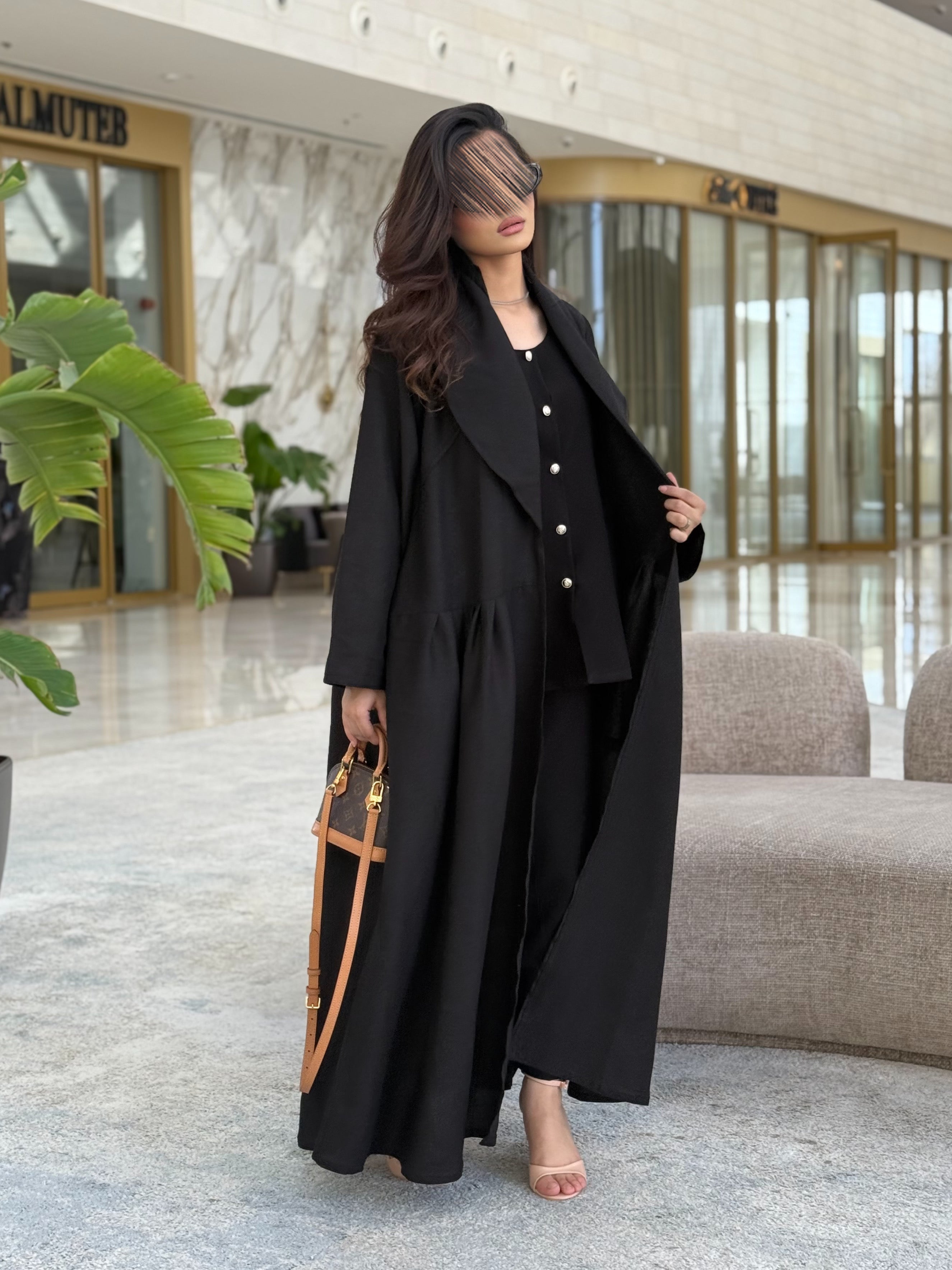 لنن اسود - Bateel Abaya