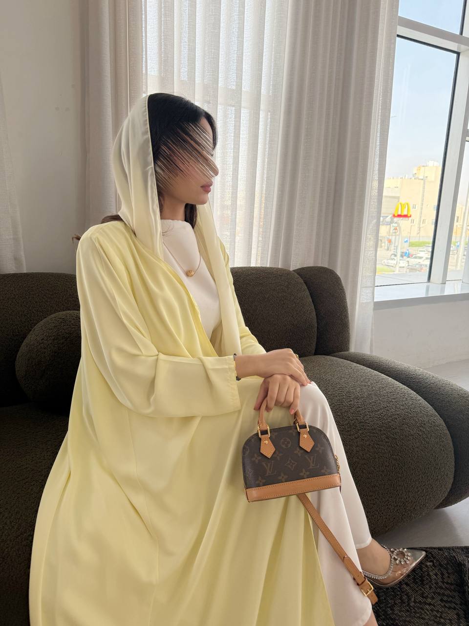 عباية بنانا - Bateel Abaya