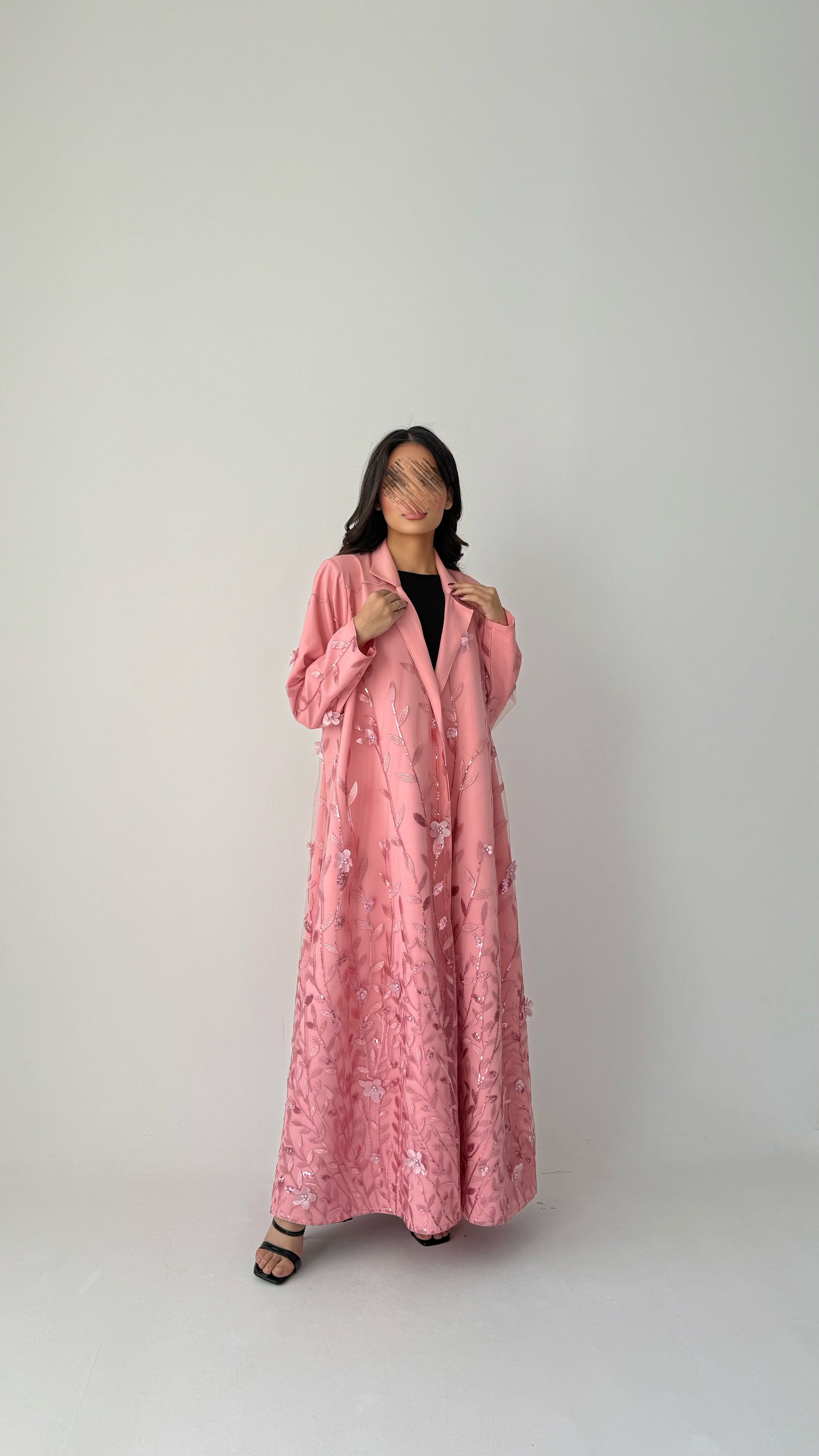 عباية ازهار وردي - Bateel Abaya